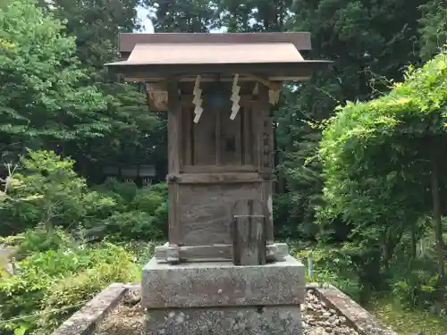 馬見岡綿向神社の末社