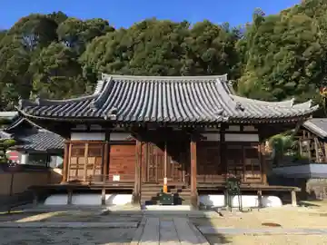 長福寺の本殿・本堂