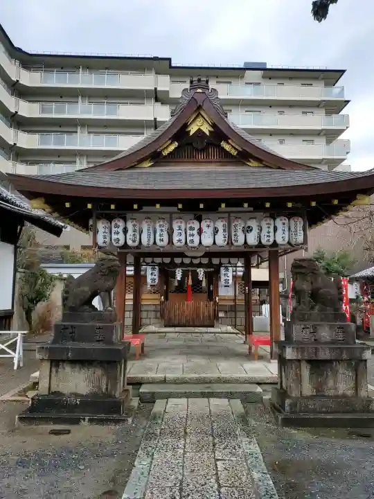 金札宮の{uncategorized: "未分類", other: "その他", undefined: "問題あり", building: "その他建物", grave: "お墓", sacred_gate: "鳥居", guardian: "狛犬", statue: "像", buddha: "仏像", history: "歴史", nature: "自然", garden: "庭園", animal: "動物", pagoda: "塔", temizu: "手水舎", mountain_gate: "山門・神門", sanctuary: "本殿・本堂", subordinate: "末社・摂社", art: "芸術", scenery: "景色", jizo: "地蔵", ema: "絵馬", goshuin: "御朱印", omikuji: "おみくじ", items: "授与品その他", amulet: "お守り", goshuincho: "御朱印帳", eats: "食事", festival: "お祭り", votive_dance: "神楽", shichigosan: "七五三参", wedding: "結婚式", experience: "体験その他", initially: "初詣", around: "周辺", anti_infection: "感染症対策"}