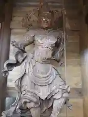 丹生大師 神宮寺の像