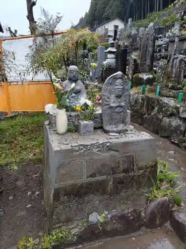 雲慶院の末社・摂社