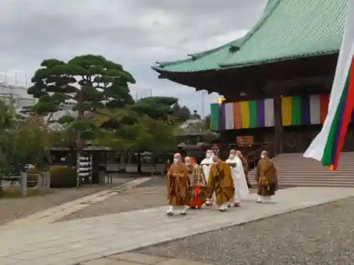 護国寺の庭園