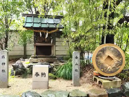 萱津神社の末社・摂社