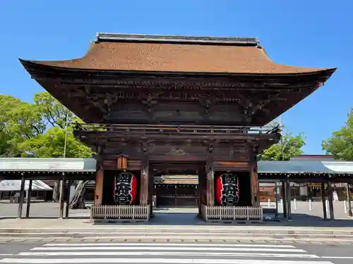 尾張大國霊神社（国府宮）の山門