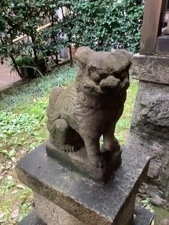 大直禰子神社の狛犬