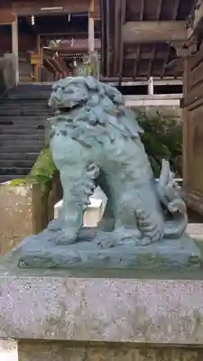 諏訪大社の狛犬