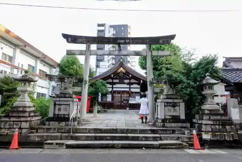 三輪神社の鳥居