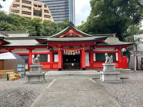 金神社の本殿