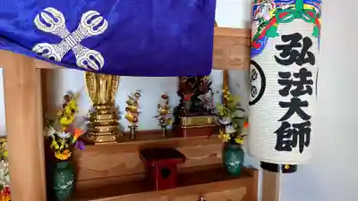 豊富温泉弘法大師堂の本殿・本堂