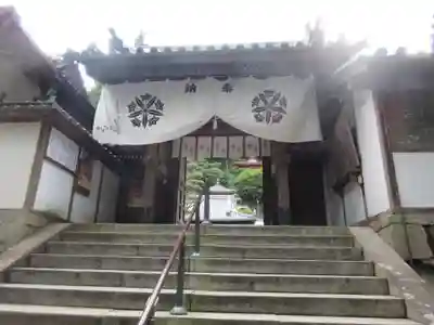 宝山寺の山門・神門