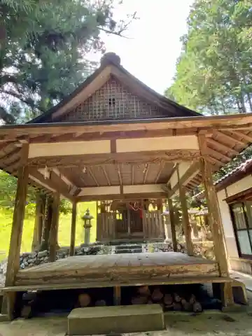 日向神社の本殿・本堂