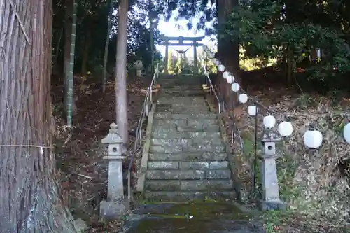 仁井田神社の鳥居