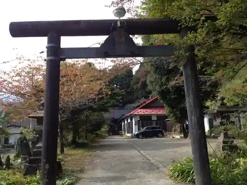 刈田嶺神社の鳥居