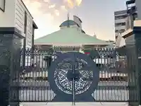 久遠寺の山門・神門