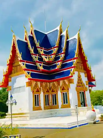 ワットパクナム日本別院の本殿・本堂