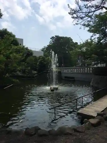 寒川神社の庭園