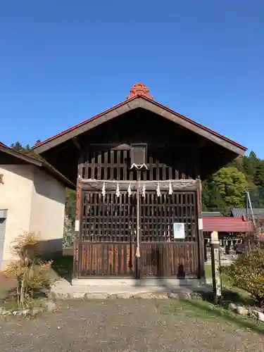 八阪神社の本殿