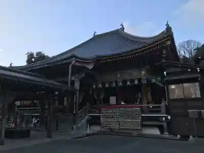中山寺の本殿・本堂