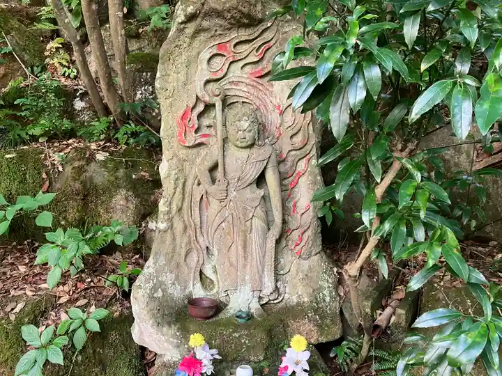 藥王院温泉寺(石川県)