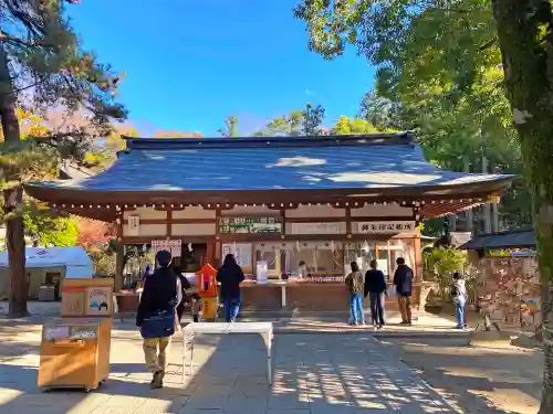 武田神社の本殿・本堂