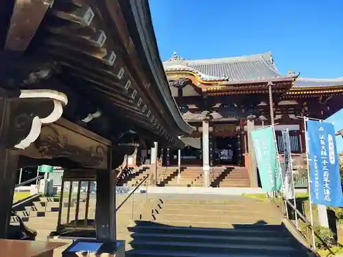 慈恩寺の本殿・本堂
