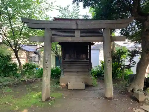 駒込富士神社の鳥居
