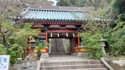 洲崎神社の山門・神門