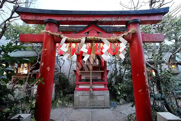 伏見稲荷大社間ノ峰(荷田社神蹟・ 伊勢大神)(京都府)