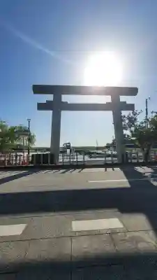 息栖神社の{uncategorized: "未分類", other: "その他", undefined: "問題あり", building: "その他建物", grave: "お墓", sacred_gate: "鳥居", guardian: "狛犬", statue: "像", buddha: "仏像", history: "歴史", nature: "自然", garden: "庭園", animal: "動物", pagoda: "塔", temizu: "手水舎", mountain_gate: "山門・神門", sanctuary: "本殿・本堂", subordinate: "末社・摂社", art: "芸術", scenery: "景色", jizo: "地蔵", ema: "絵馬", goshuin: "御朱印", omikuji: "おみくじ", items: "授与品その他", amulet: "お守り", goshuincho: "御朱印帳", eats: "食事", festival: "お祭り", votive_dance: "神楽", shichigosan: "七五三参", wedding: "結婚式", experience: "体験その他", initially: "初詣", around: "周辺", anti_infection: "感染症対策"}