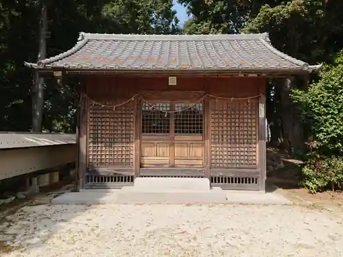 松尾神社の本殿