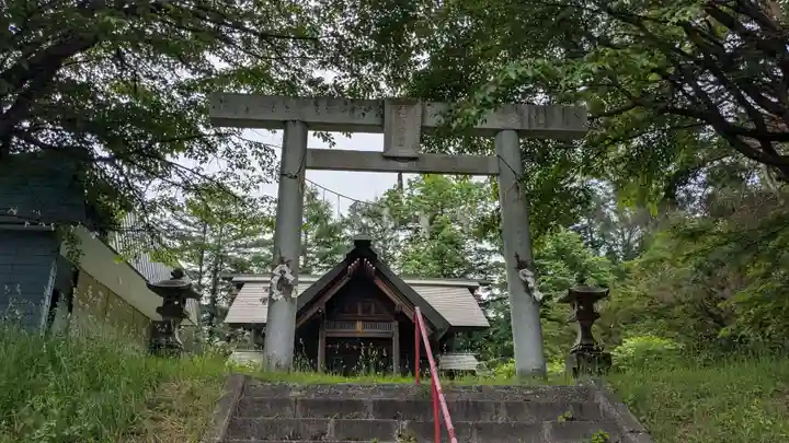 南富良野神社の鳥居