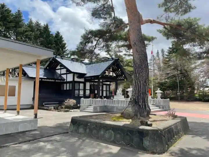 厚真神社(北海道)