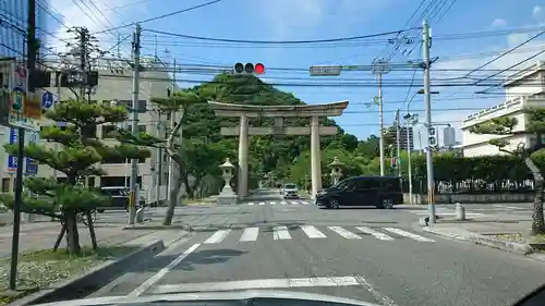 愛媛縣護國神社の鳥居