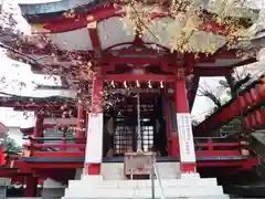 市谷亀岡八幡宮の本殿