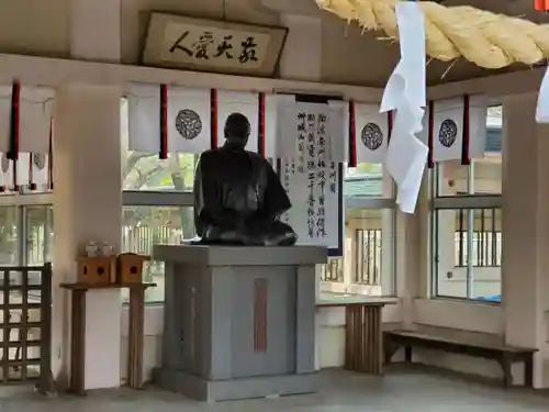 南洲神社の像