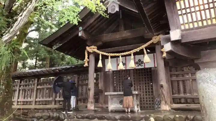 諏訪大社上社前宮(長野県)