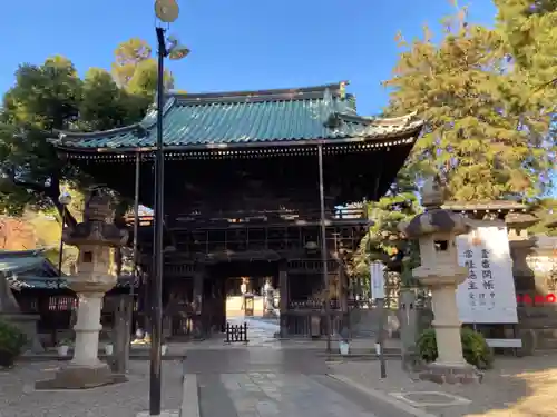 妙法寺の山門