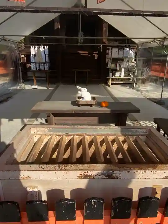 宇治神社の{uncategorized: "未分類", other: "その他", undefined: "問題あり", building: "その他建物", grave: "お墓", sacred_gate: "鳥居", guardian: "狛犬", statue: "像", buddha: "仏像", history: "歴史", nature: "自然", garden: "庭園", animal: "動物", pagoda: "塔", temizu: "手水舎", mountain_gate: "山門・神門", sanctuary: "本殿・本堂", subordinate: "末社・摂社", art: "芸術", scenery: "景色", jizo: "地蔵", ema: "絵馬", goshuin: "御朱印", omikuji: "おみくじ", items: "授与品その他", amulet: "お守り", goshuincho: "御朱印帳", eats: "食事", festival: "お祭り", votive_dance: "神楽", shichigosan: "七五三参", wedding: "結婚式", experience: "体験その他", initially: "初詣", around: "周辺", anti_infection: "感染症対策"}