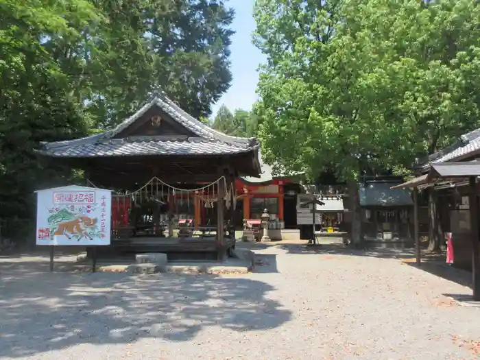 西代神社の建物その他