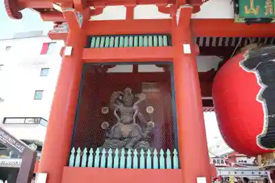浅草寺の像