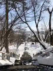 新得神社の建物その他