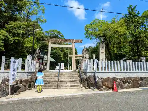 猪子石神明社の鳥居