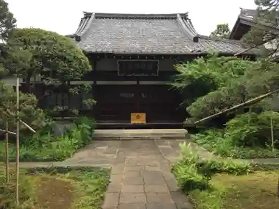 麟祥院の本殿・本堂