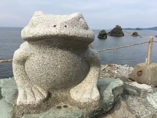 二見興玉神社の狛犬