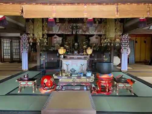 極楽寺の本殿・本堂