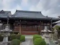 願通寺の本殿・本堂