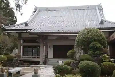 覚範寺の本殿・本堂