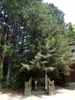 大神山神社本宮の末社・摂社