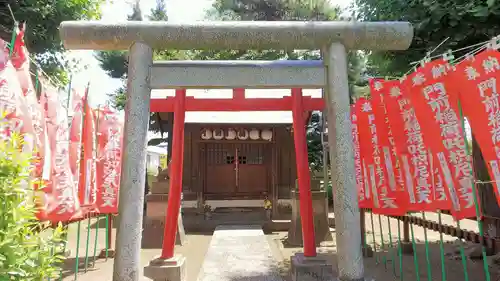 門前稲荷神社の鳥居