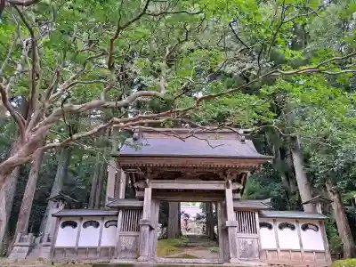 普門寺の{uncategorized: "未分類", other: "その他", undefined: "問題あり", building: "その他建物", grave: "お墓", sacred_gate: "鳥居", guardian: "狛犬", statue: "像", buddha: "仏像", history: "歴史", nature: "自然", garden: "庭園", animal: "動物", pagoda: "塔", temizu: "手水舎", mountain_gate: "山門・神門", sanctuary: "本殿・本堂", subordinate: "末社・摂社", art: "芸術", scenery: "景色", jizo: "地蔵", ema: "絵馬", goshuin: "御朱印", omikuji: "おみくじ", items: "授与品その他", amulet: "お守り", goshuincho: "御朱印帳", eats: "食事", festival: "お祭り", votive_dance: "神楽", shichigosan: "七五三参", wedding: "結婚式", experience: "体験その他", initially: "初詣", around: "周辺", anti_infection: "感染症対策"}